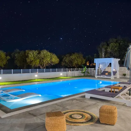 Villa Aj - Seaview Private